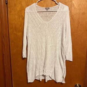 Women's White V-Neck Top